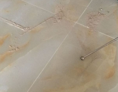 隆尧瓷砖空鼓维修公司分享粘合剂选择不当在瓷砖铺贴过程中可能导致以下问题